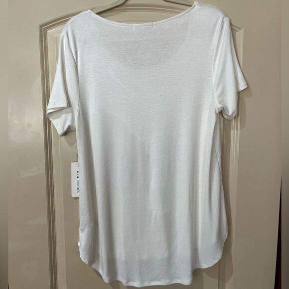 NWT THREE DOTS Short Sleeve Tunic Top Scoop Neck Round Hem White Women’s Size L - Picture 2 of 5